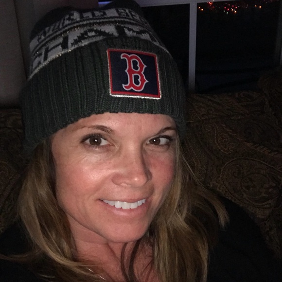 Meet your Posher, Candy - Picture 1 of 1